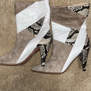 Aquazzura calder patchwork leather & snake skin boots size 39.